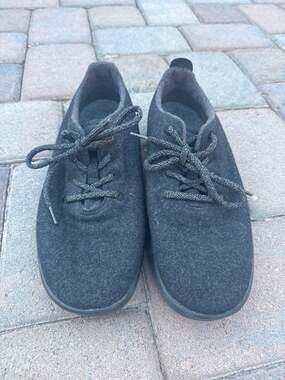 Allbirds Wool Runners Mens 10 Gray Merino Wool Washable Walking Shoes